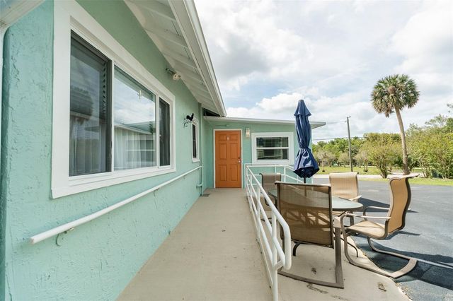 321 W PENNSYLVANIA AVENUE, Deland, FL 32720