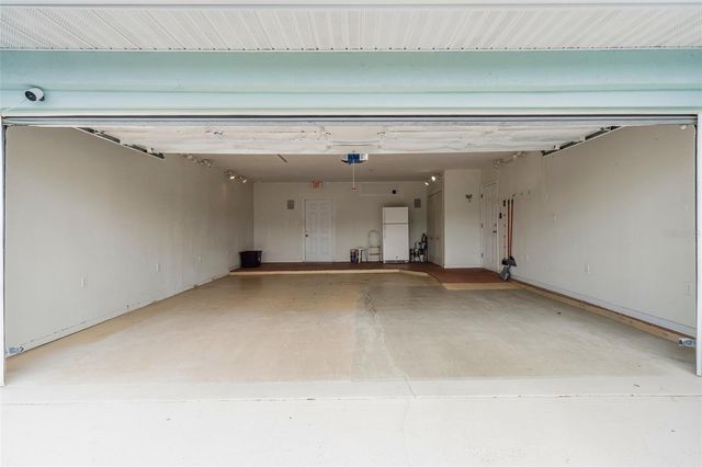 321 W PENNSYLVANIA AVENUE, Deland, FL 32720