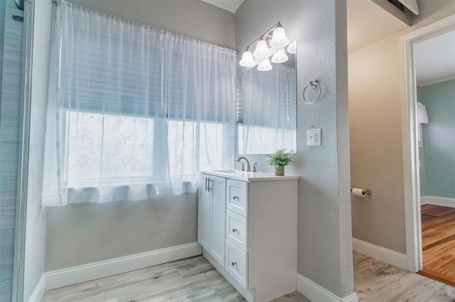 321 W PENNSYLVANIA AVENUE, Deland, FL 32720