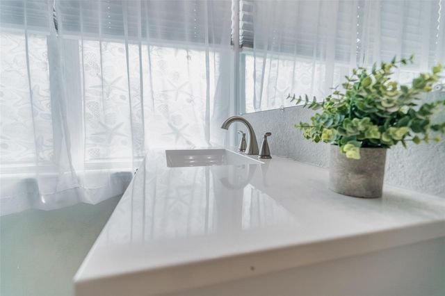 321 W PENNSYLVANIA AVENUE, Deland, FL 32720