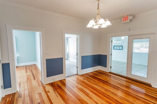 321 W PENNSYLVANIA AVENUE, Deland, FL 32720