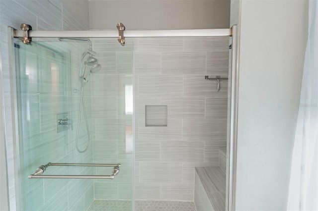 321 W PENNSYLVANIA AVENUE, Deland, FL 32720