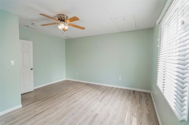 321 W PENNSYLVANIA AVENUE, Deland, FL 32720