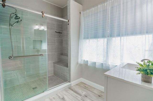 321 W PENNSYLVANIA AVENUE, Deland, FL 32720