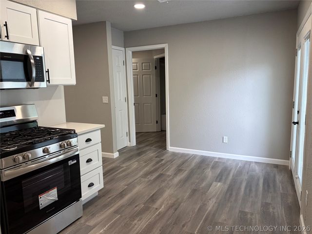 131 W Orleans Avenue, Sapulpa, OK 74066