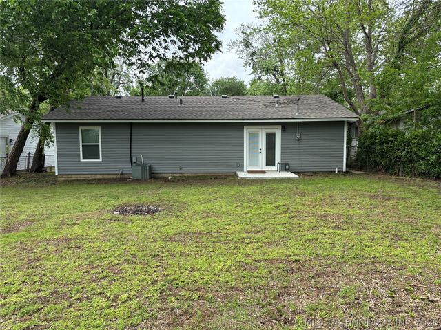 131 W Orleans Avenue, Sapulpa, OK 74066