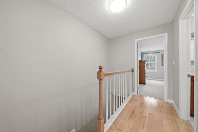 424 Fox Hollow Way, Manchester, NH 03104