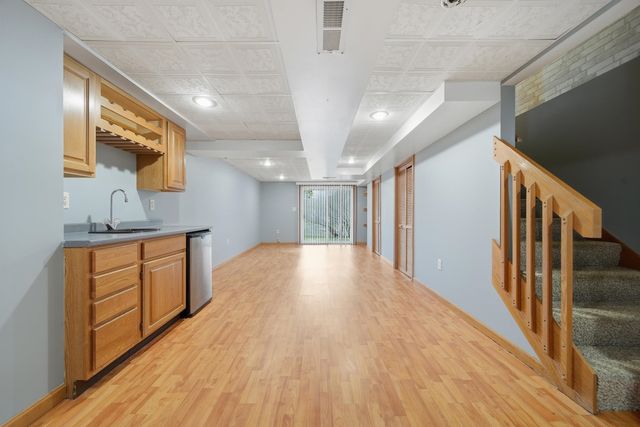 424 Fox Hollow Way, Manchester, NH 03104