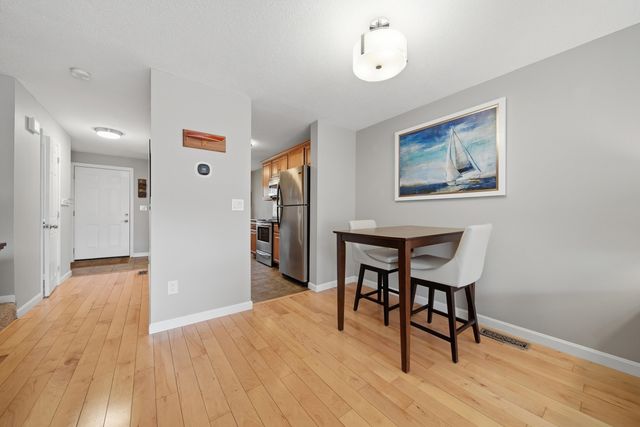 424 Fox Hollow Way, Manchester, NH 03104