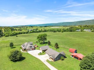 2091 Wesley Chapel Road, Pikeville, TN 37367