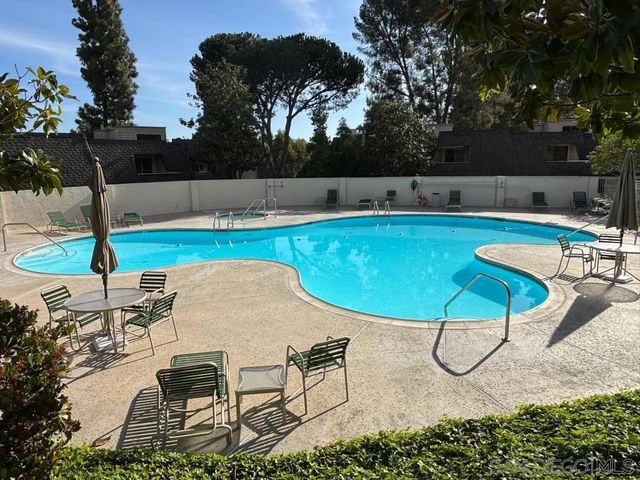 5223 Caminito Jubilo, San Diego, CA 92108
