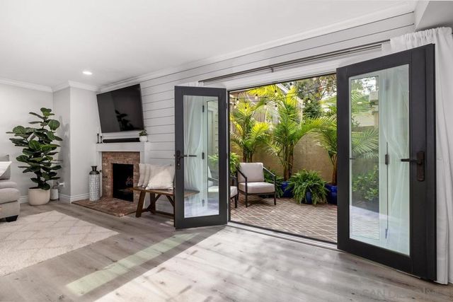 5223 Caminito Jubilo, San Diego, CA 92108