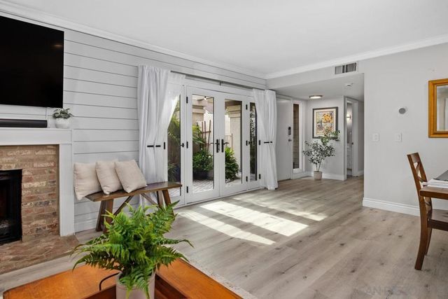 5223 Caminito Jubilo, San Diego, CA 92108