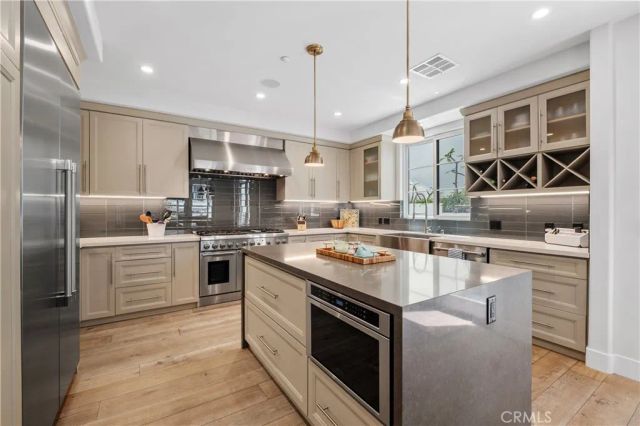 407 Avenida Santa Barbara A, San Clemente, CA 92672
