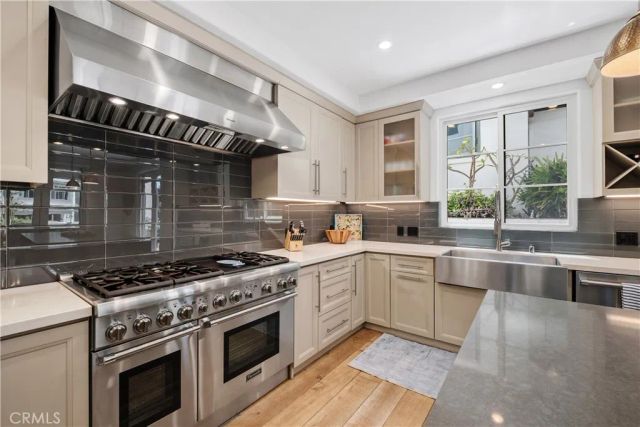 407 Avenida Santa Barbara A, San Clemente, CA 92672