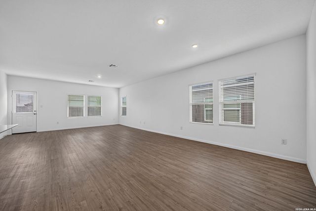14911 Rhyolite Way, Elmendorf, TX 78112
