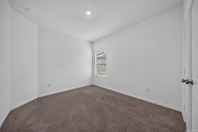 14911 Rhyolite Way, Elmendorf, TX 78112