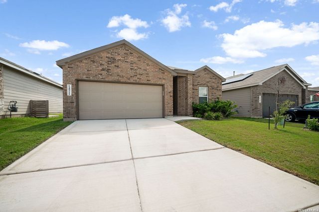 14911 Rhyolite Way, Elmendorf, TX 78112
