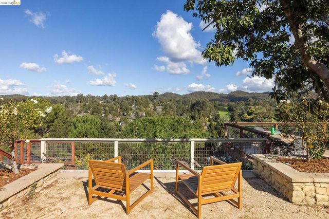 4450 4450 Turner Ave, Oakland, CA 94605