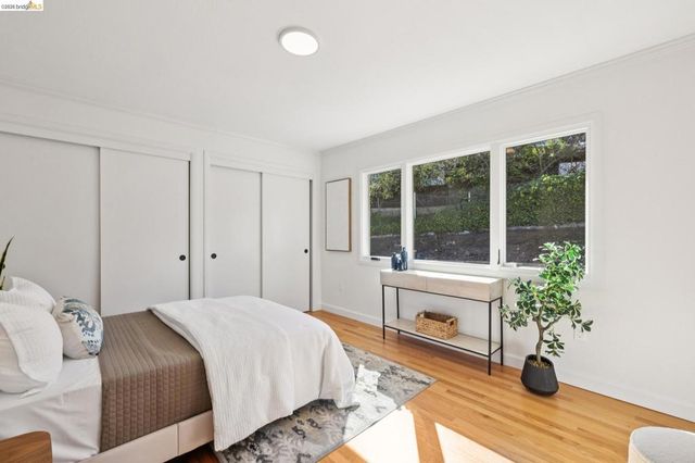 4450 4450 Turner Ave, Oakland, CA 94605