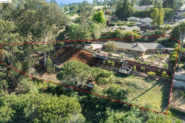 4450 4450 Turner Ave, Oakland, CA 94605