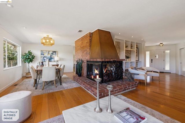 4450 4450 Turner Ave, Oakland, CA 94605