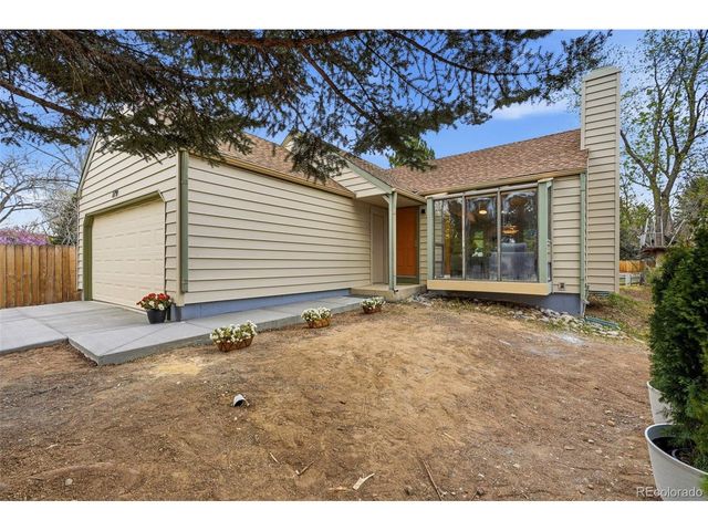 179 W Sycamore Ln, Louisville, CO 80027