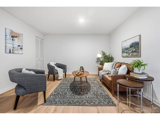 179 W Sycamore Ln, Louisville, CO 80027