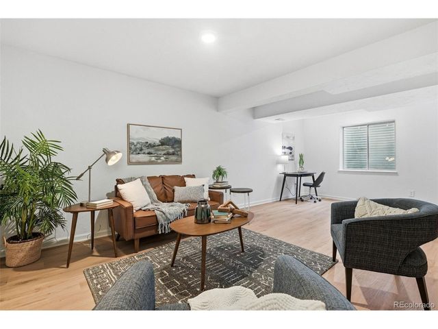 179 W Sycamore Ln, Louisville, CO 80027