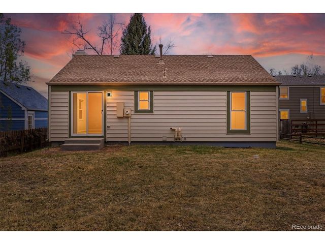 179 W Sycamore Ln, Louisville, CO 80027