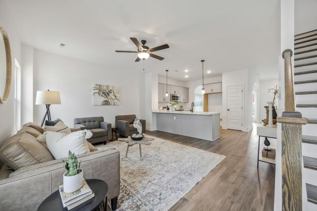 1598 S Watkins Street, Chattanooga, TN 37404