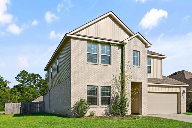 30746 Pine Grove Dr, Denham Springs, LA 70726