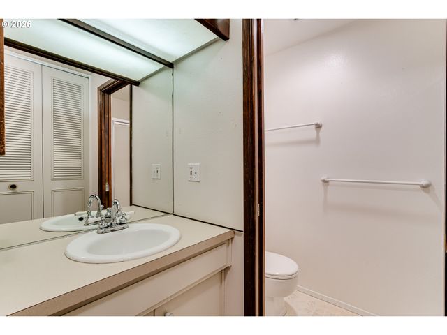 5020 SAXON Way, Eugene, OR 97405