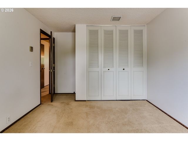 5020 SAXON Way, Eugene, OR 97405