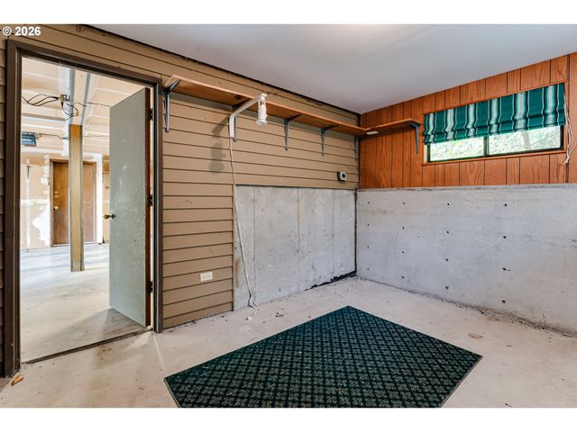 5020 SAXON Way, Eugene, OR 97405