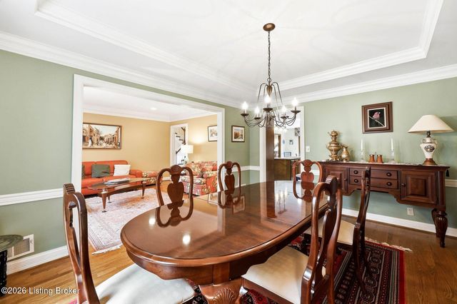 718 Talon Pl, Louisville, KY 40223