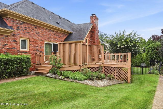 718 Talon Pl, Louisville, KY 40223