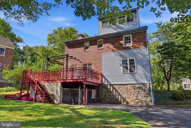 1102 ORLEANS RD, Cheltenham, PA 19012