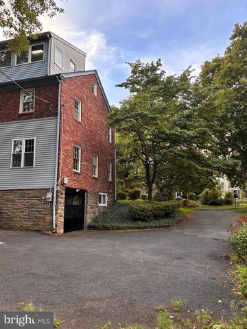 1102 ORLEANS RD, Cheltenham, PA 19012
