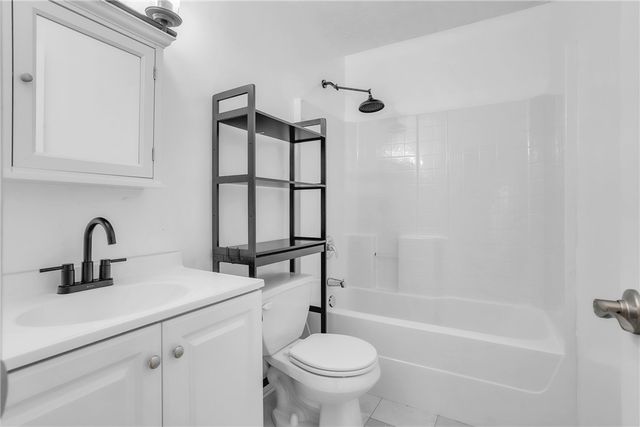 844 Hawk Valley Drive, Allegheny Twp, PA 15656