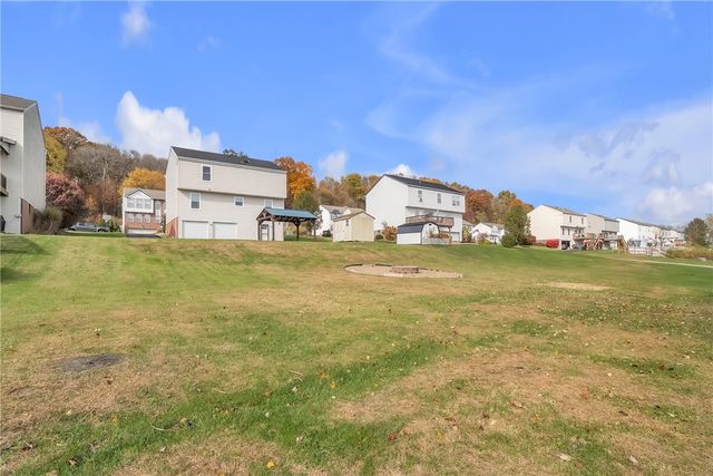 844 Hawk Valley Drive, Allegheny Twp, PA 15656