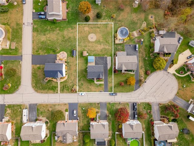 844 Hawk Valley Drive, Allegheny Twp, PA 15656