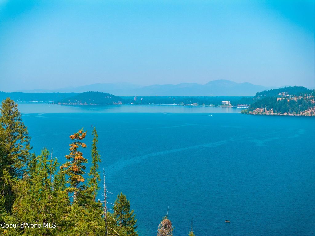 5727 S ODELIN LN, Harrison, ID 83833 photo 12