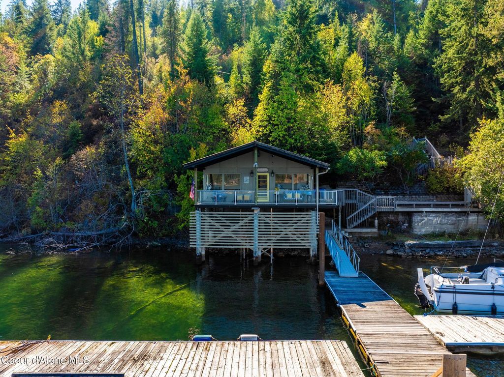 5727 S ODELIN LN, Harrison, ID 83833 photo 23