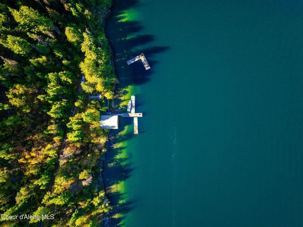 5727 S ODELIN LN, Harrison, ID 83833 photo 37