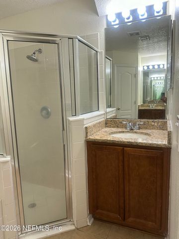 13735 DEVAN LEE Drive E, Jacksonville, FL 32226