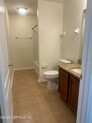 13735 DEVAN LEE Drive E, Jacksonville, FL 32226