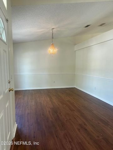 13735 DEVAN LEE Drive E, Jacksonville, FL 32226