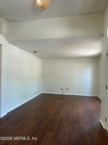 13735 DEVAN LEE Drive E, Jacksonville, FL 32226