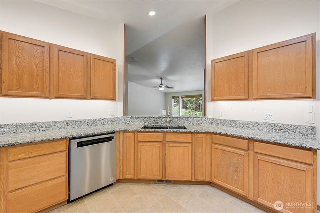 3995 SW Cimmarron Lane, Port Orchard, WA 98367